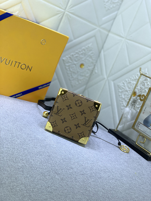 ルイヴィトン   ミニバケツバッグシウマイバッグOn line Onlyハンドバッグ M83227 M82885  M82885
