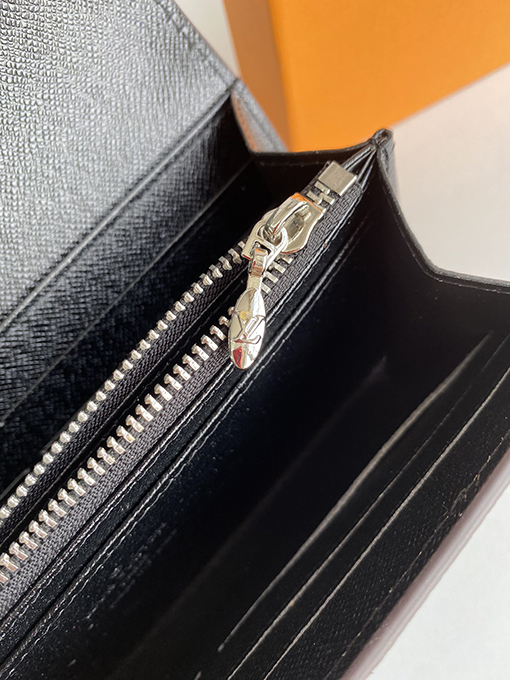 ルイヴィトン 人気のツイスト財布 M61179