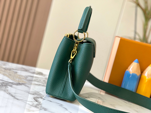 ルイヴィトン Capucinesフラワークラウンバッグ M23766