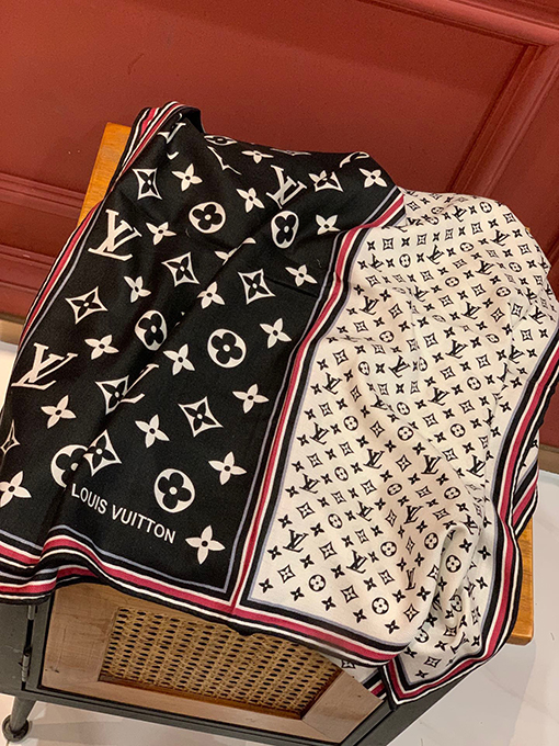 ルイヴィトン  トップヘリンボーンシルクカシミアスカーフ
