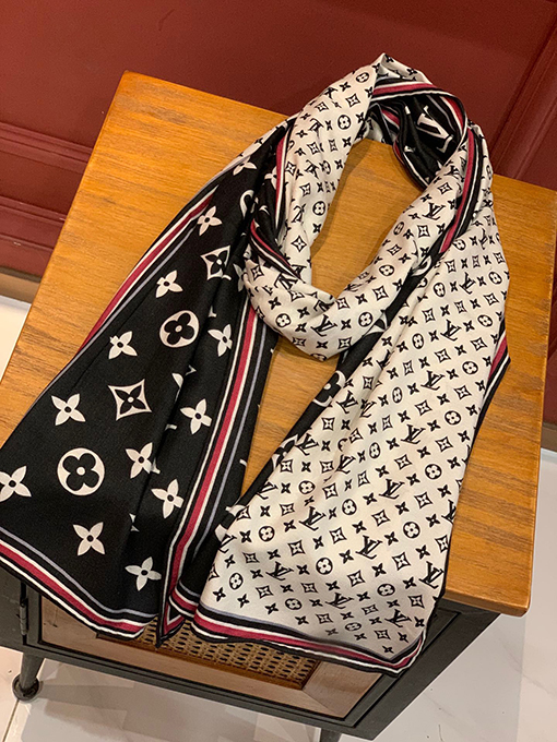 ルイヴィトン  トップヘリンボーンシルクカシミアスカーフ