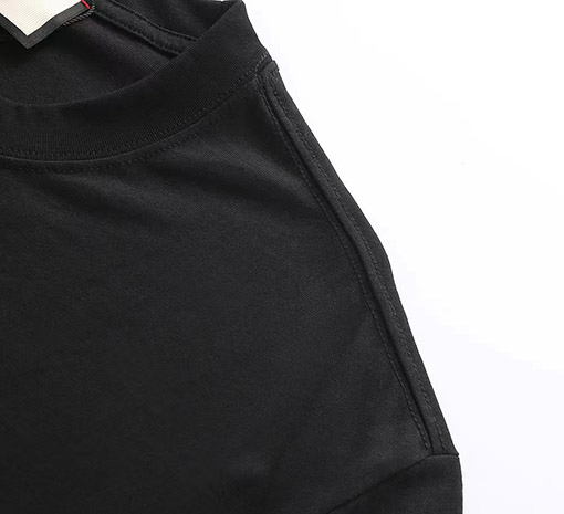グッチ  アルファベット半袖Tシャツ
