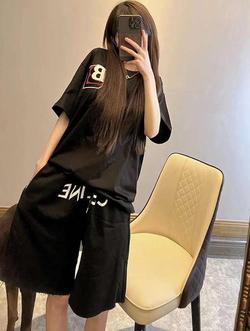 セリーヌ シルクスクリーンプリントショーツ