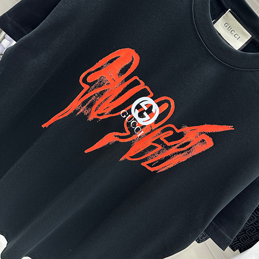グッチ  早春の新しい個性的なプリント半袖Tシャツ