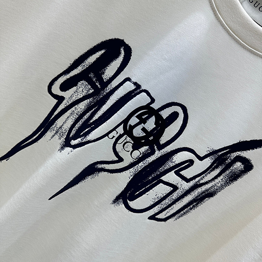 グッチ  早春の新しい個性的なプリント半袖Tシャツ