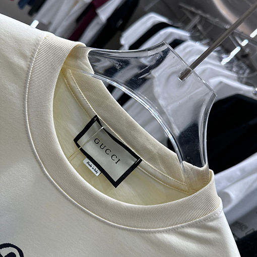 グッチ  早春の新しい個性的なプリント半袖Tシャツ