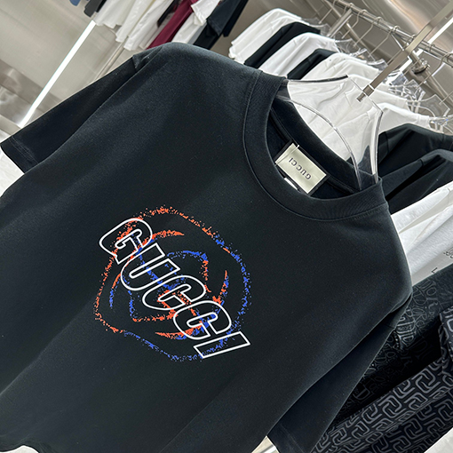 グッチ  新しい個性的なプリント半袖Tシャツ