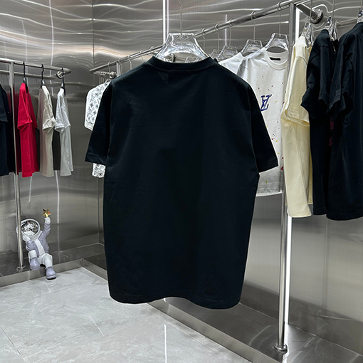 グッチ  個性的なプリント半袖Tシャツ