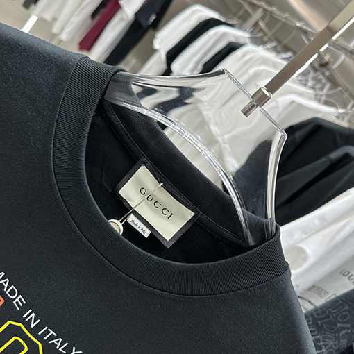 グッチ  新しい個性的なプリント半袖Tシャツ