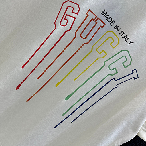 グッチ  新しい個性的なプリント半袖Tシャツ