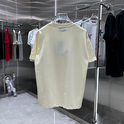 グッチ  新しい個性的なプリント半袖Tシャツ