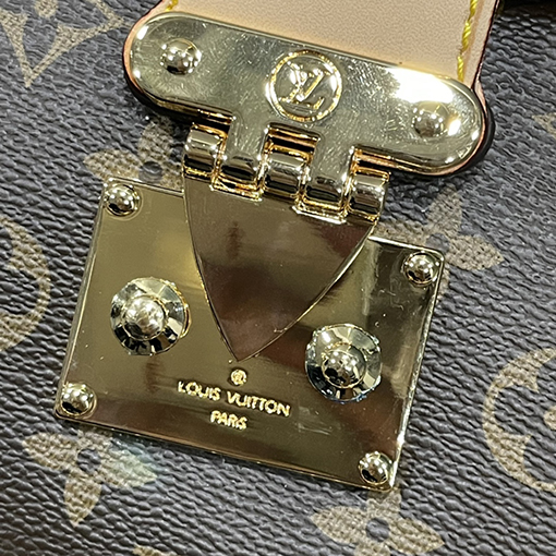 ルイヴィトン ロックバックルトゥイニーハンドバッグ M46659