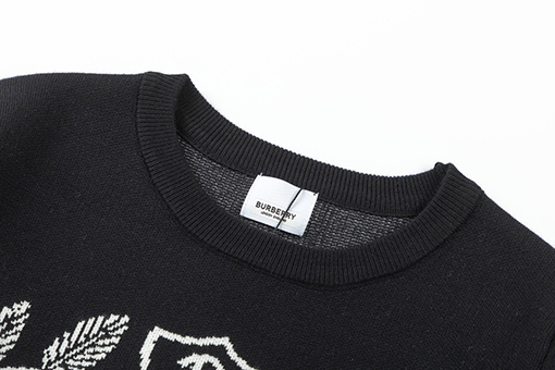 バーバリー 麦穂刺繍クルーネックセーター
