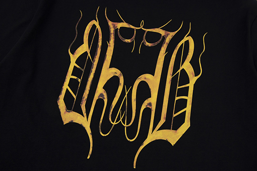 バレンシアガ プリントロゴ半袖Tシャツ