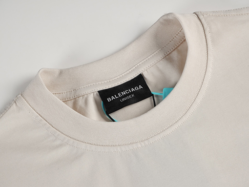 バレンシアガ ぼかしコーラプリント半袖Tシャツ