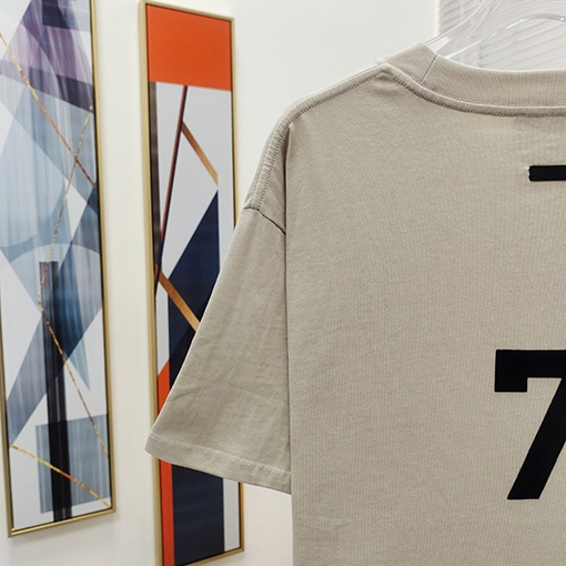 フィアオブゴッド  コットンプラッシュ7文字プリント半袖Tシャツ