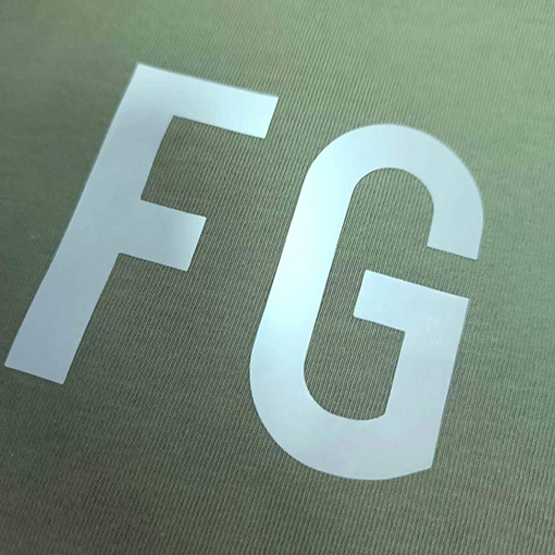 フィアオブゴッド  富と栄光の反射半袖Tシャツ