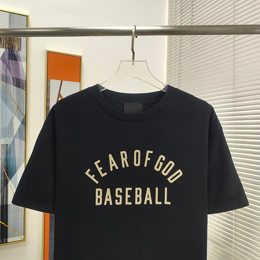 フィアオブゴッド  のアルファベット半袖Tシャツ