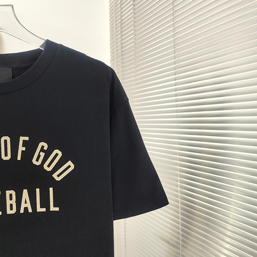 フィアオブゴッド  のアルファベット半袖Tシャツ