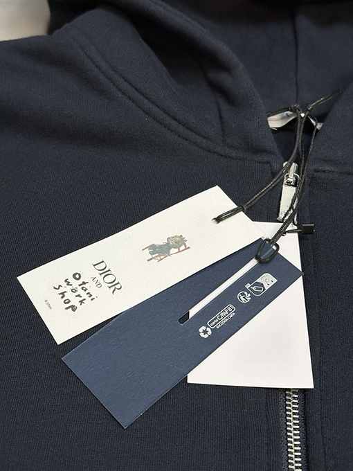 ディオール   ジッパー刺繍恐竜パーカー