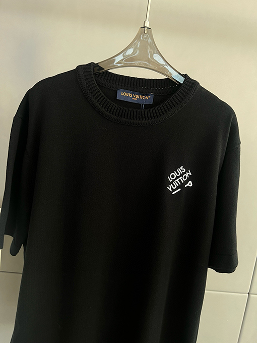 ルイヴィトンコピー クルーネックニット半袖Tシャツ
