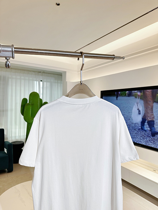 ロエベ アルファベット半袖Tシャツ