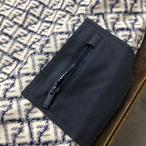 フェンディ  ファッション新作フード付きジャケット