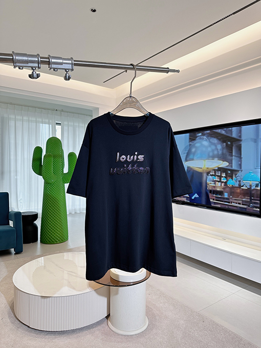 ルイヴィトンスーパーコピー   金属章仔ビーズ刺繍ビーズ半袖Tシャツ
