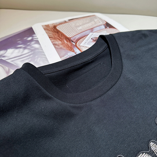 ルイヴィトンスーパーコピー   金属章仔ビーズ刺繍ビーズ半袖Tシャツ
