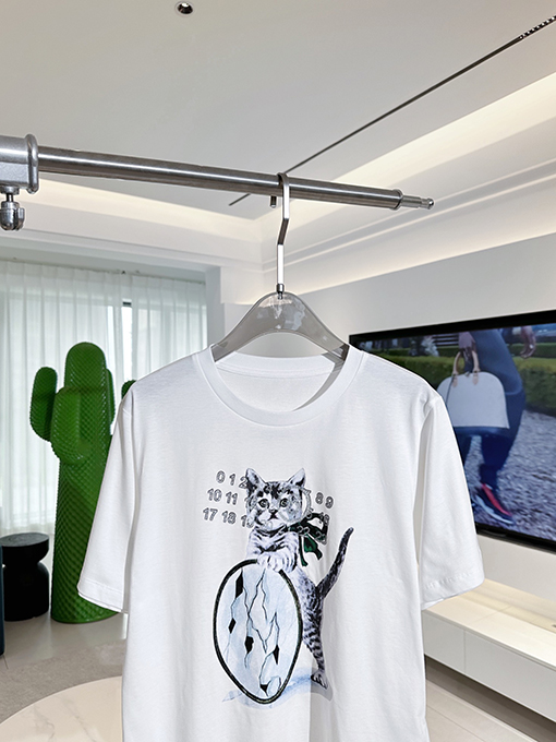 マルタンマルジェラ 新しい猫シリーズの半袖Tシャツ
