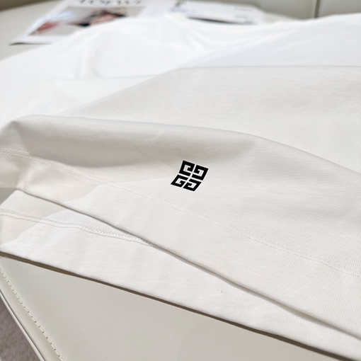 ジバンシイコピー 最新の鉄塔プリントラウンドネック半袖Tシャツ