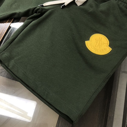 モンクレールスーパーコピー シグネチャー刺繍ロゴカジュアルショーツ