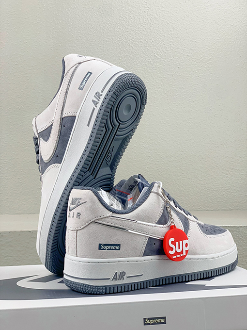 シュプリーム X ナイキ Supreme x Nike Air Force 1 07 Low