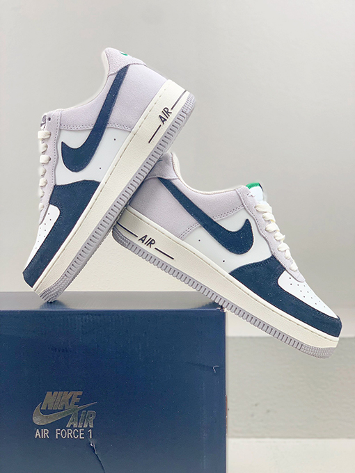 シュプリーム X ナイキ Supreme x Nike Air Force 1 07 Low