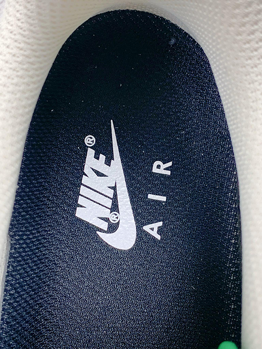 シュプリーム X ナイキ Supreme x Nike Air Force 1 07 Low