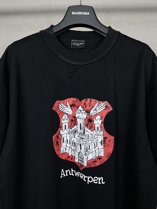 バレンシアガコピー バックロゴウォッシュ磨かれた古い半袖Tシャツ
