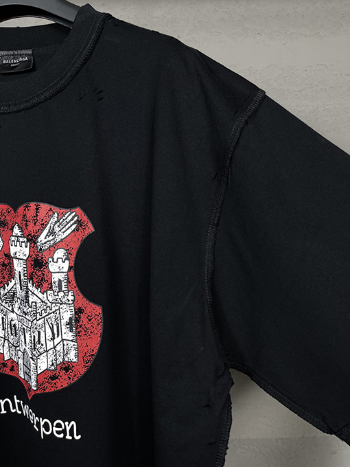 バレンシアガコピー バックロゴウォッシュ磨かれた古い半袖Tシャツ