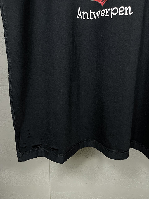 バレンシアガコピー バックロゴウォッシュ磨かれた古い半袖Tシャツ
