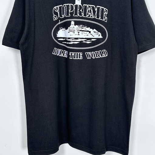 シュプリームスーパーコピー RULE THE WORLD TEEアルカトラズプリント半袖シャツ