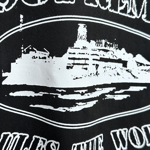 シュプリームスーパーコピー RULE THE WORLD TEEアルカトラズプリント半袖シャツ