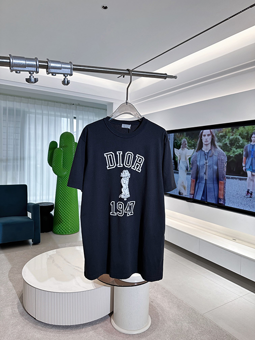 ディオール コピー ボビー犬の植毛プリント半袖Tシャツ