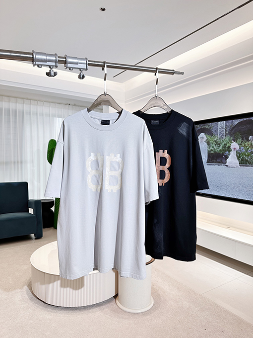 バレンシアガスーパーコピー 最新のビットコインプリント半袖Tシャツ