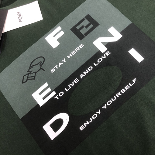 フェンディコピー   トッププリントクラフトパターンロゴカップルコットン半袖Tシャツ
