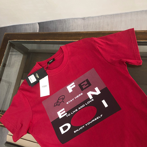 フェンディコピー   トッププリントクラフトパターンロゴカップルコットン半袖Tシャツ