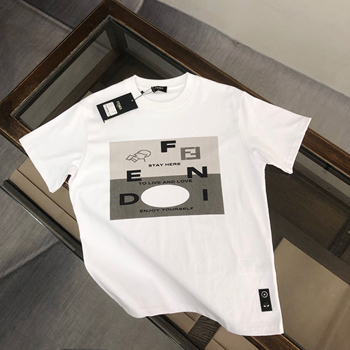 フェンディコピー   トッププリントクラフトパターンロゴカップルコットン半袖Tシャツ