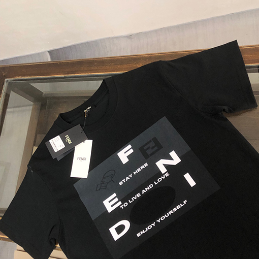 フェンディコピー   トッププリントクラフトパターンロゴカップルコットン半袖Tシャツ