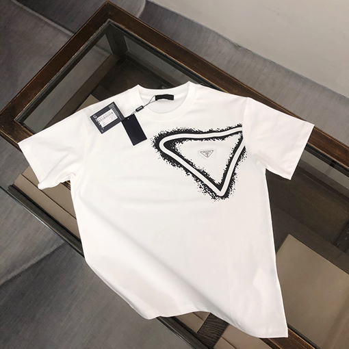 プラダコピー 新しい半袖Tシャツ
