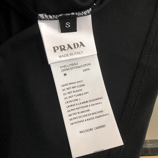 プラダコピー 新しい半袖Tシャツ