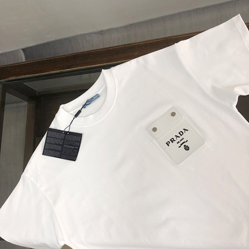 プラダ   カウンターと同じタイプの丸首半袖Tシャツ