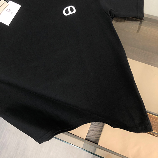 ディオールスーパーコピー 刺繍文字デザインクルーネック半袖Tシャツ